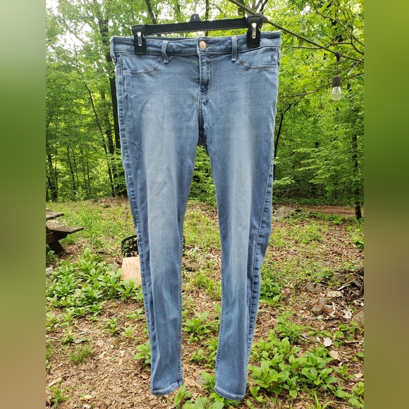 Hollister jeans leggings - Picture 3 of 4